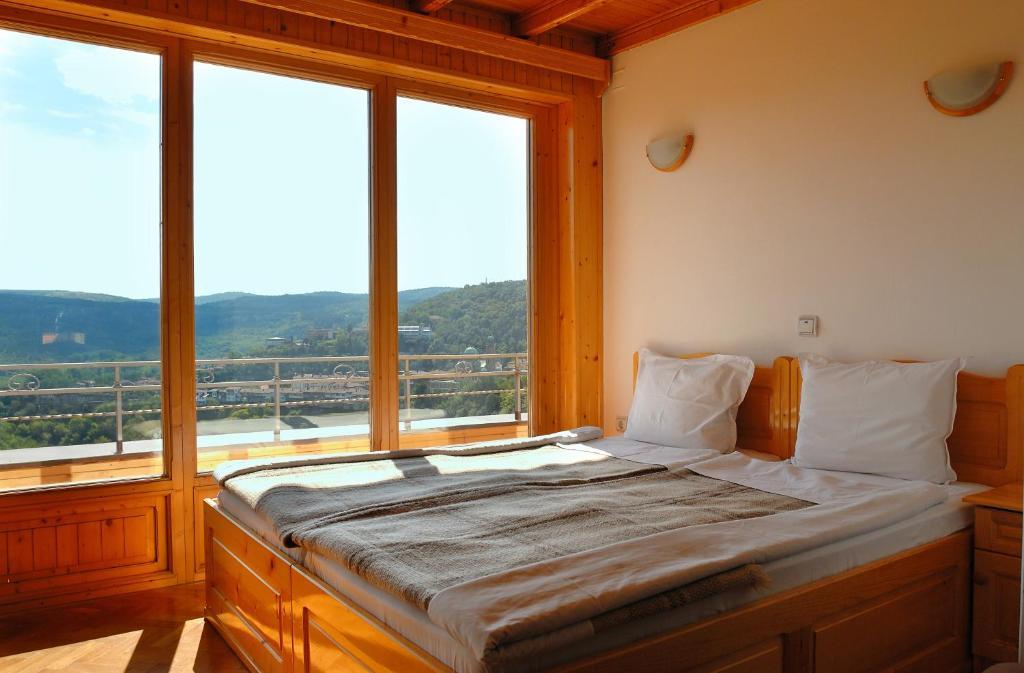 Hotel Comfort Veliko Tŭrnovo Eksteriør bilde