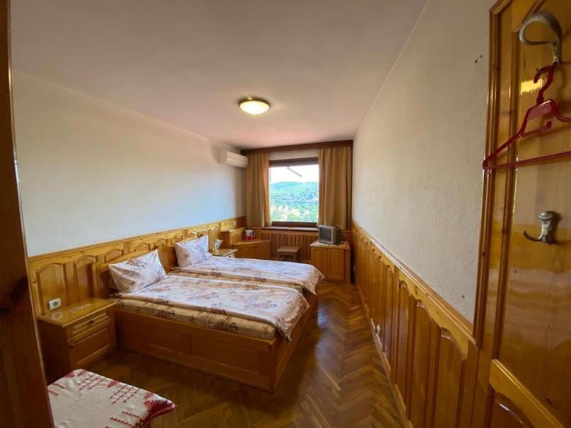 Hotel Comfort Veliko Tŭrnovo Eksteriør bilde