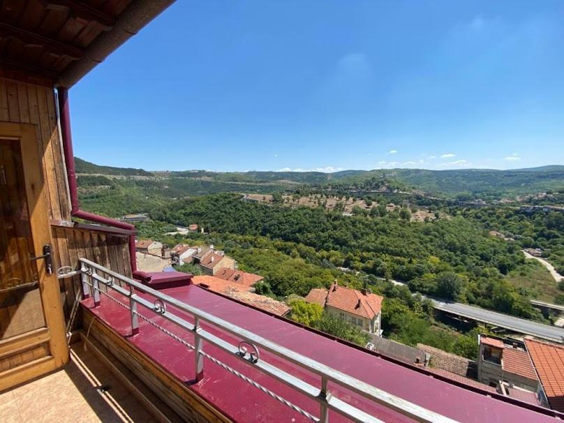Hotel Comfort Veliko Tŭrnovo Eksteriør bilde